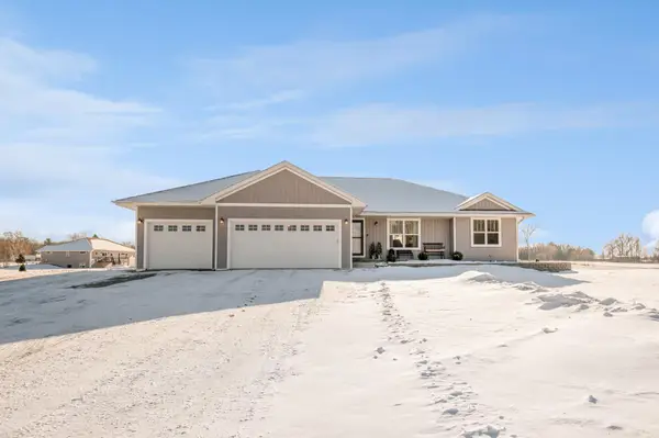 2885 T Berg Circle, ABRAMS, WI 54101-9455