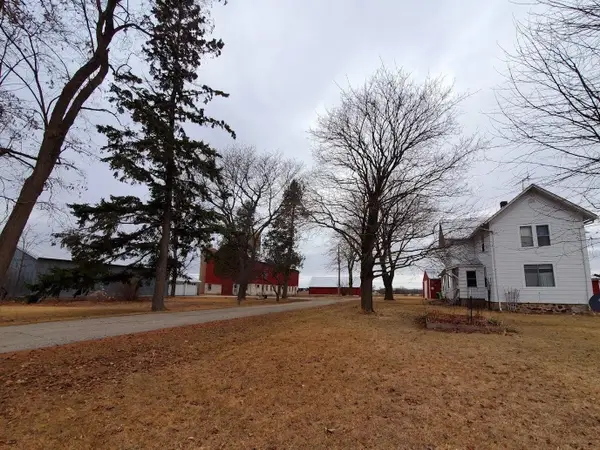 E9542 County Road I, CLINTONVILLE, WI 54929