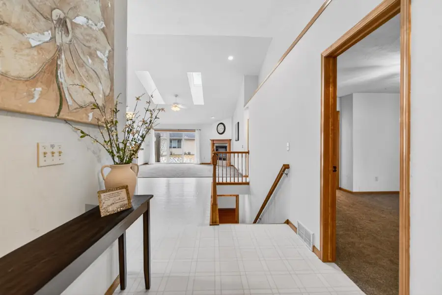 N262 Eastowne Lane, Appleton, WI 54915-6154 - #3