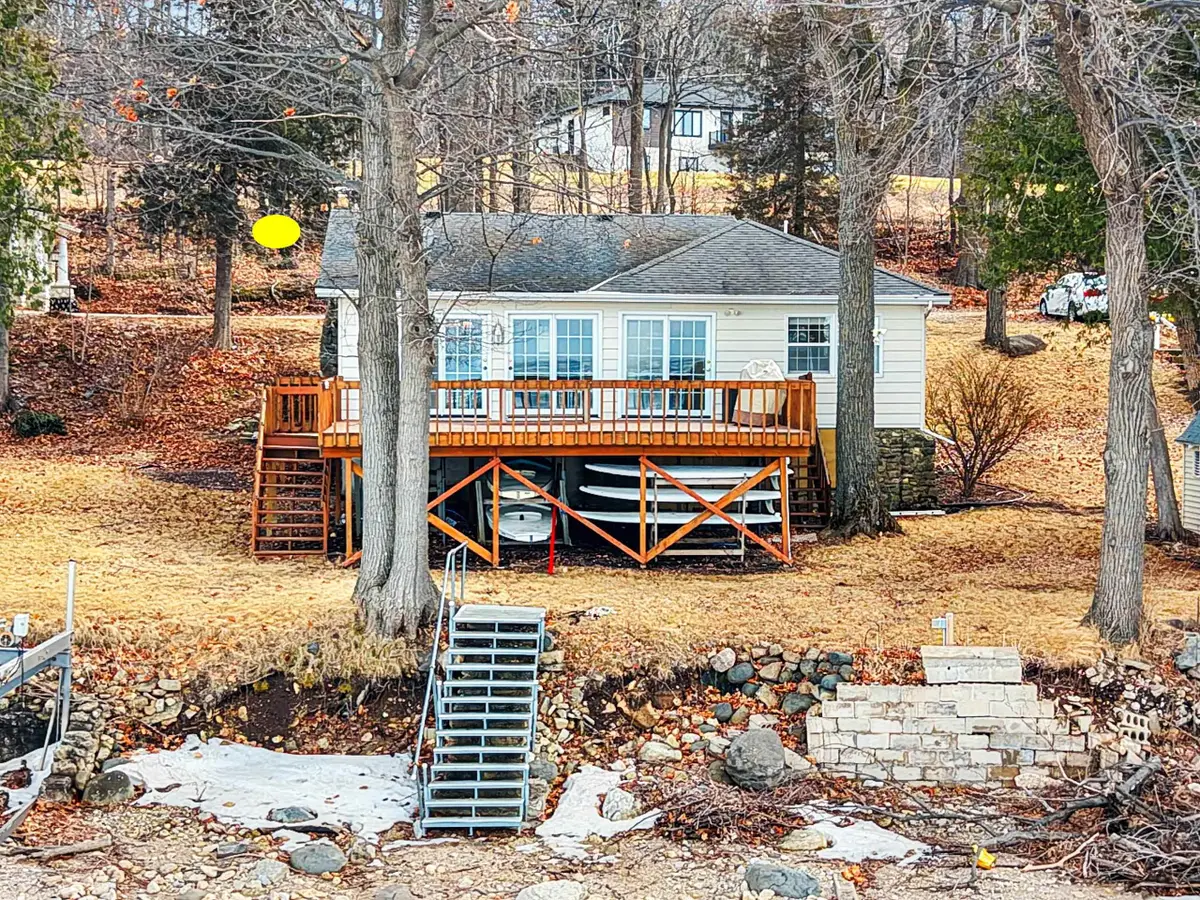 5141 Edgewater Beach Road, Green Bay, WI 54311-9731 - #1