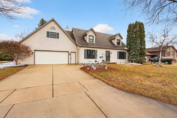 3230 S Whip Poor Will Lane, APPLETON, WI 54915