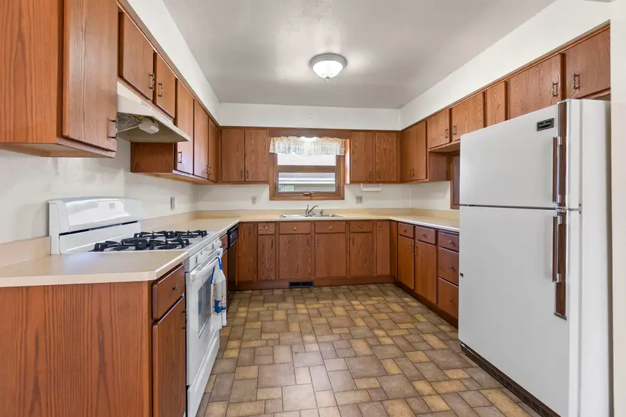 421 Manhattan Street, Chilton, WI 53014 - #2