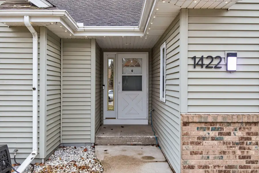 1422 Goldenrod Circle, West Bend, WI 53095-5415 - #3