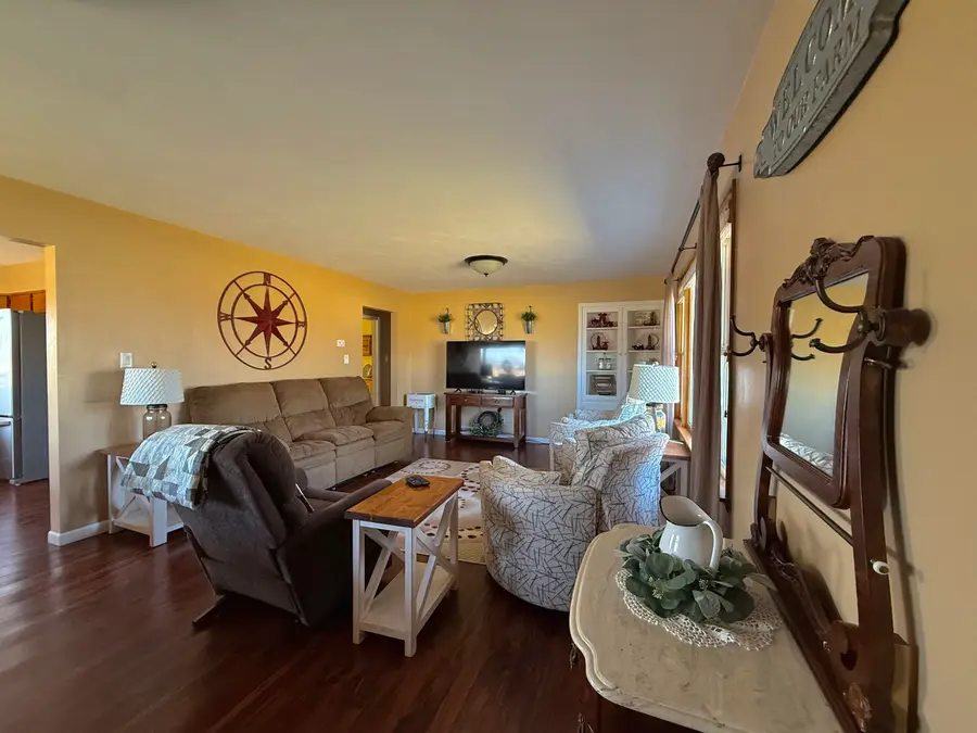 9321 State Road 21, Omro, WI 54963 - #3