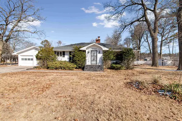 3000 Shore Drive, MARINETTE, WI 54143