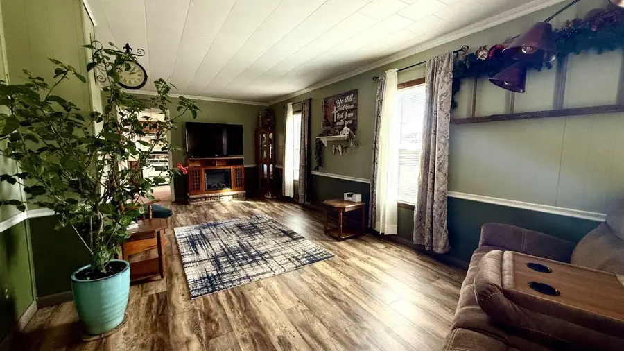 417 Welcome Avenue, Bear Creek, WI 54922 - #3