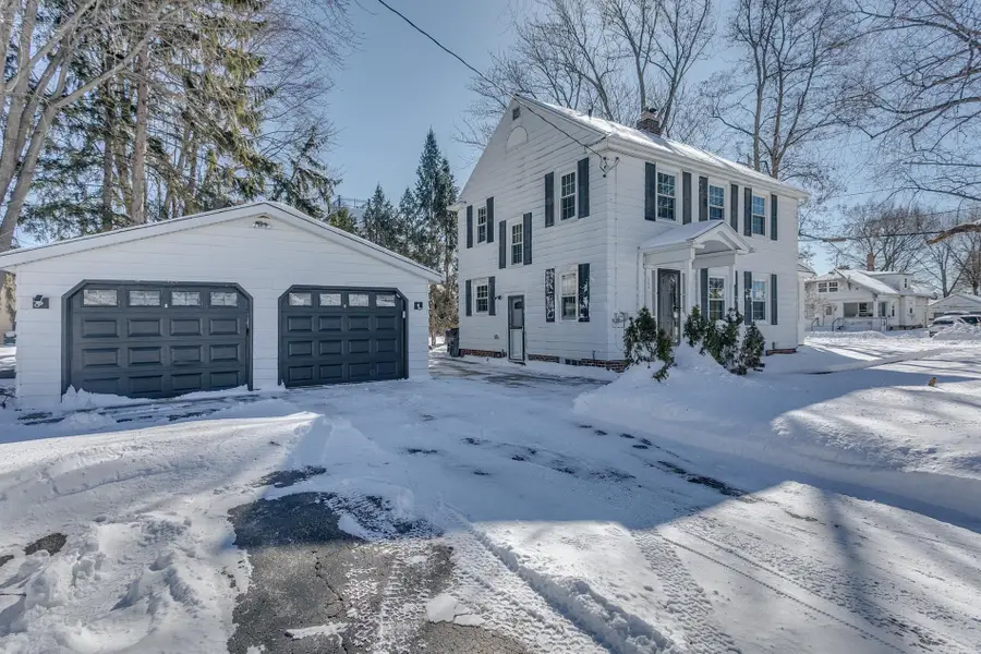 504 E Forest Avenue, Neenah, WI 54956 - #2