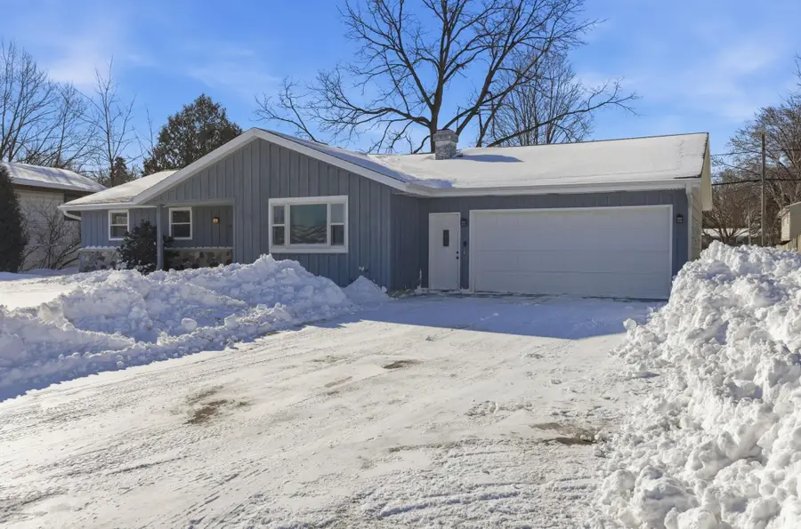 1381 Silverwood Lane, Neenah, WI 54956 - #3