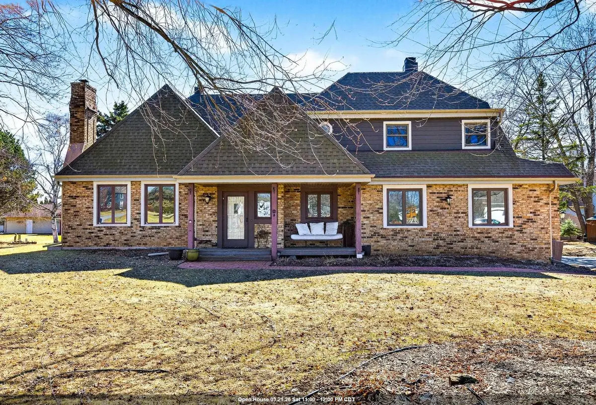 157 Old Orchard Lane, Neenah, WI 54956 - #1