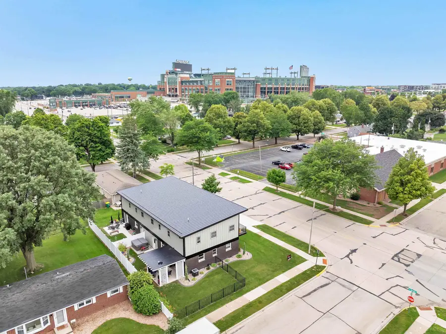 1749 S Oneida Street, Green Bay, WI 54304 - #3