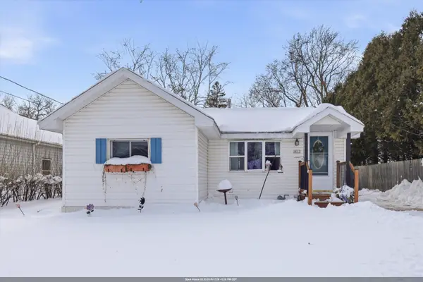 1823 Ashland Street, OSHKOSH, WI 54901-2301