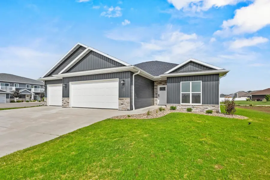 733 Tambour Court, De Pere, WI 54115 - #3