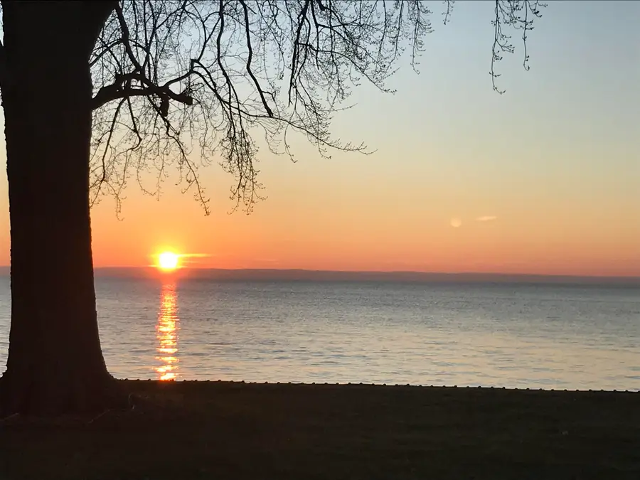 957 Brighton Drive, Menasha, WI 54952 - #3