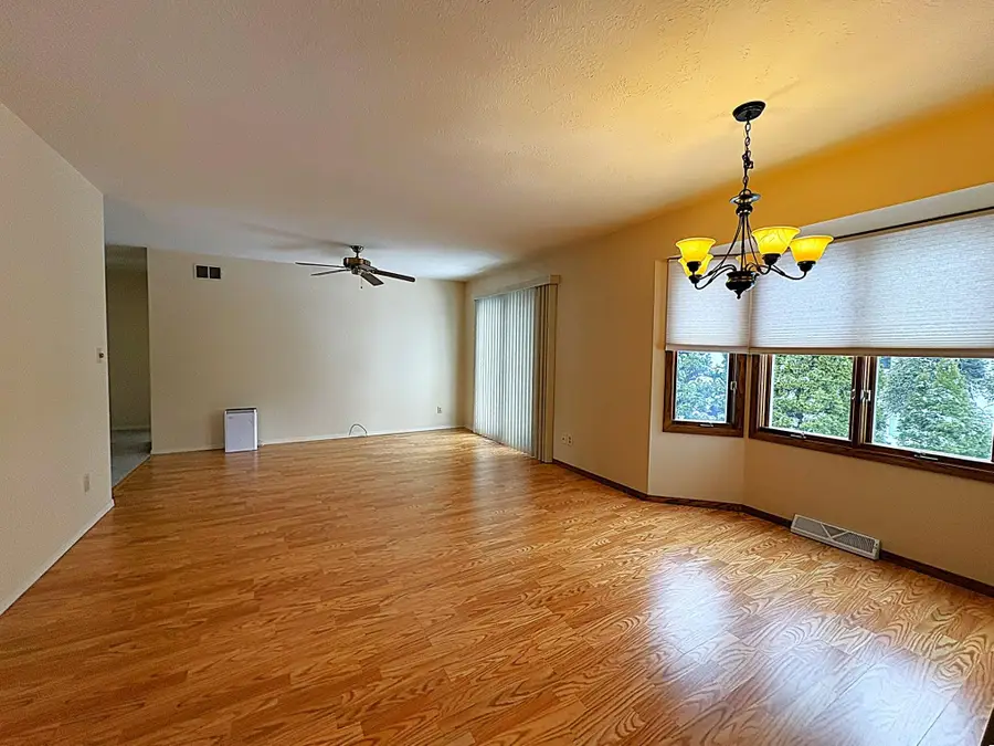 30 Heritage Court, Fond Du Lac, WI 54935-4697 - #3