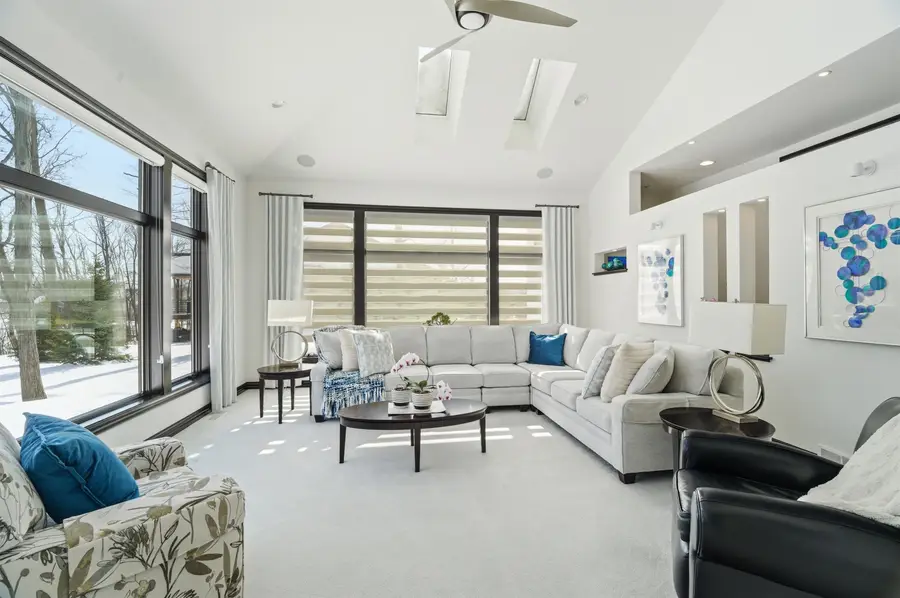 945 Woodcrest Heights Drive, Menasha, WI 54952 - #3