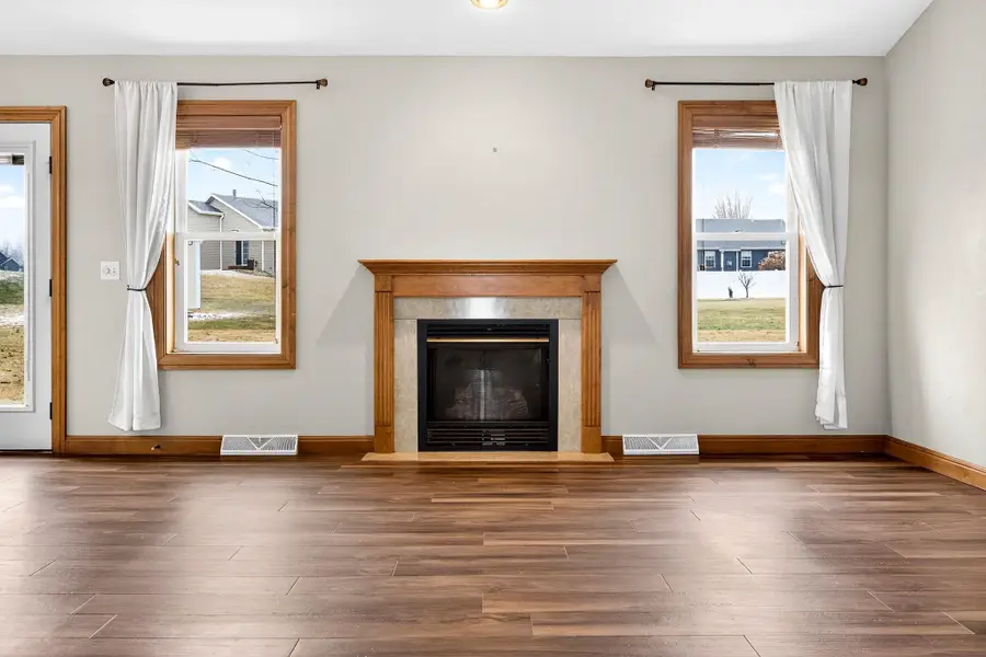 N1901 Savannah Drive, Greenville, WI 54942 - #3