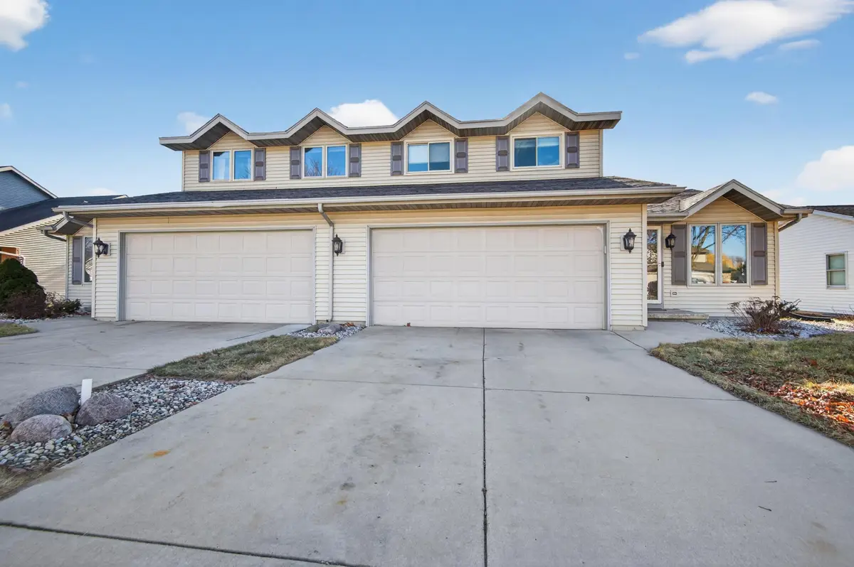 253 Desplaine Road, De Pere, WI 54115-3726 - #1