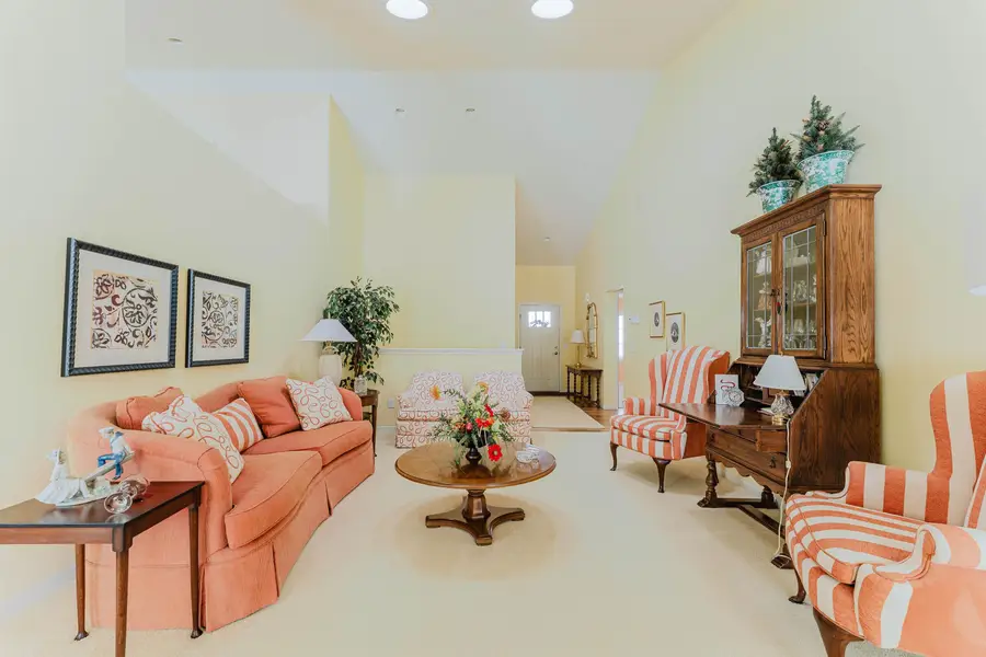 4367 Autumn Hills Drive, Oshkosh, WI 54904-7162 - #3