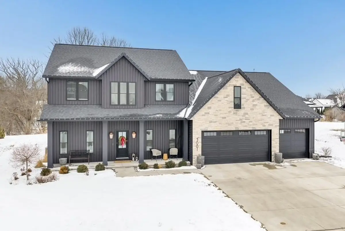 3001 Stone Fence Place, Green Bay, WI 54311 - #1