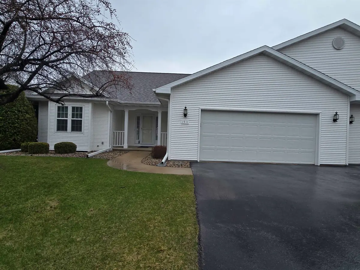 1511 Dickenson Court, Neenah, WI 54956-5065 - #1