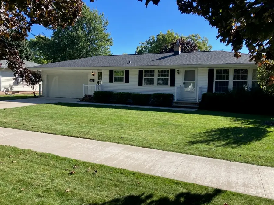 1206 Vliet Street, Kewaunee, WI 54216-0000 - #2