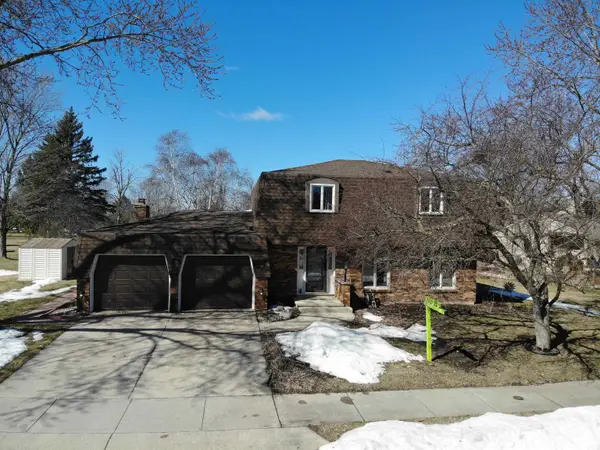 1175 Maricopa Drive, OSHKOSH, WI 54904-8118