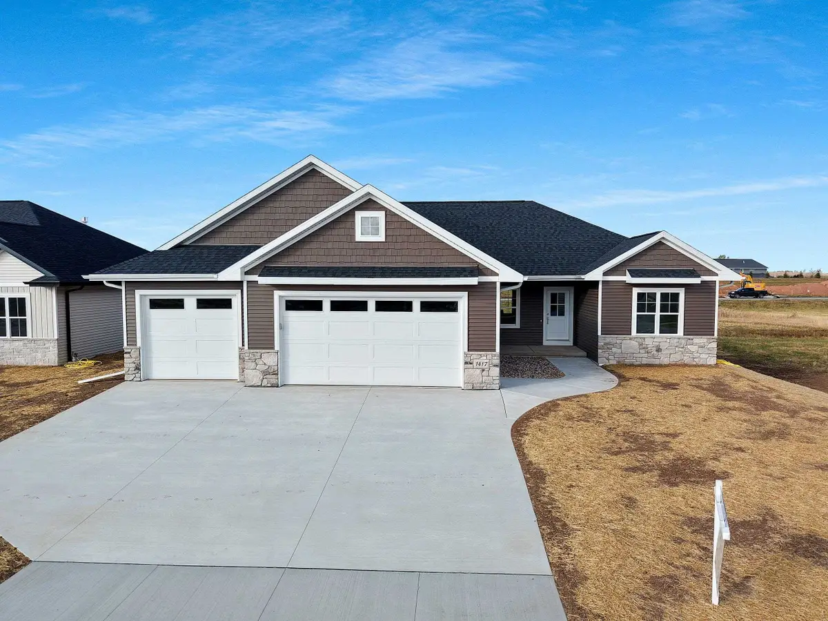 1417 Crossroads Drive, De Pere, WI 54115 - #1