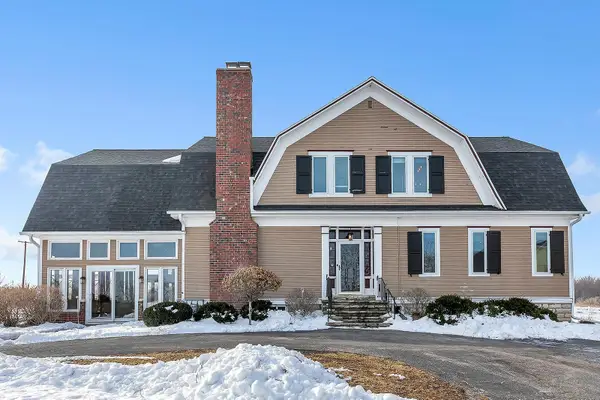 3020 Sth 57, DE PERE, WI 54115