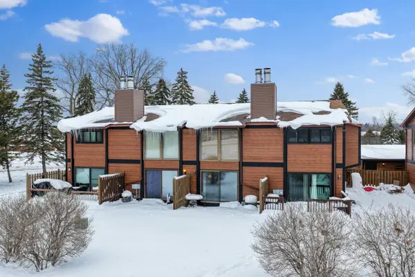 1000 Moraine Way #4, GREEN BAY, WI 54303-4480