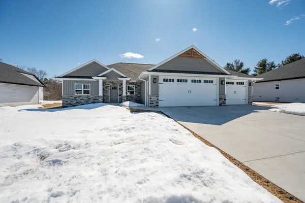 4073 Brussels Way, GREEN BAY, WI 54313-1212