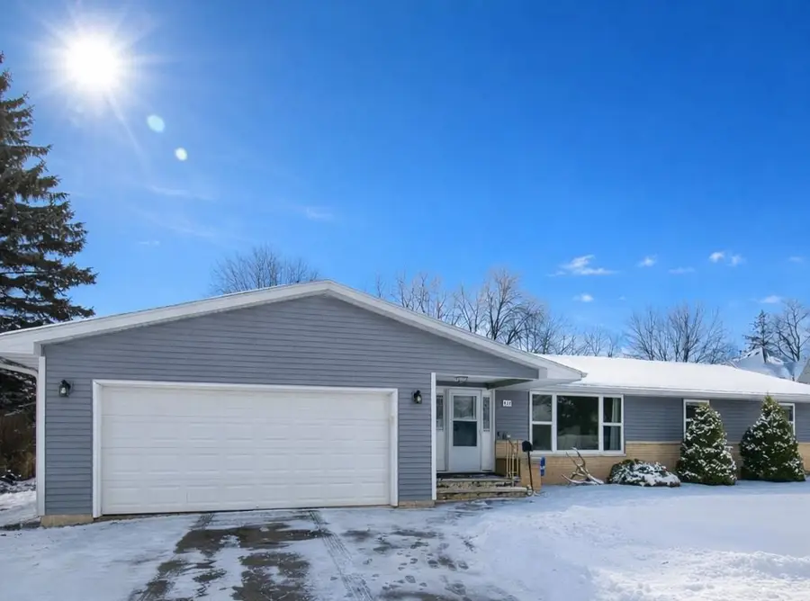 428 Lincoln Street, Seymour, WI 54165 - #2