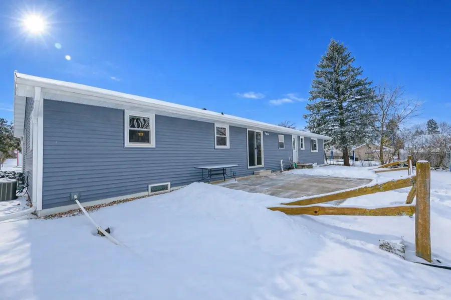 428 Lincoln Street, Seymour, WI 54165 - #3