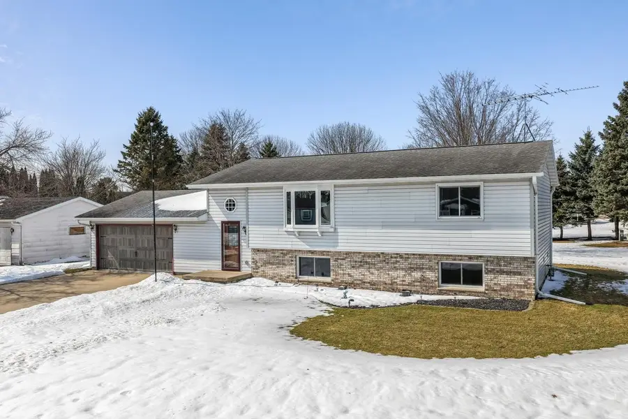 620 Sunrise Drive, Ripon, WI 54971-9794 - #2