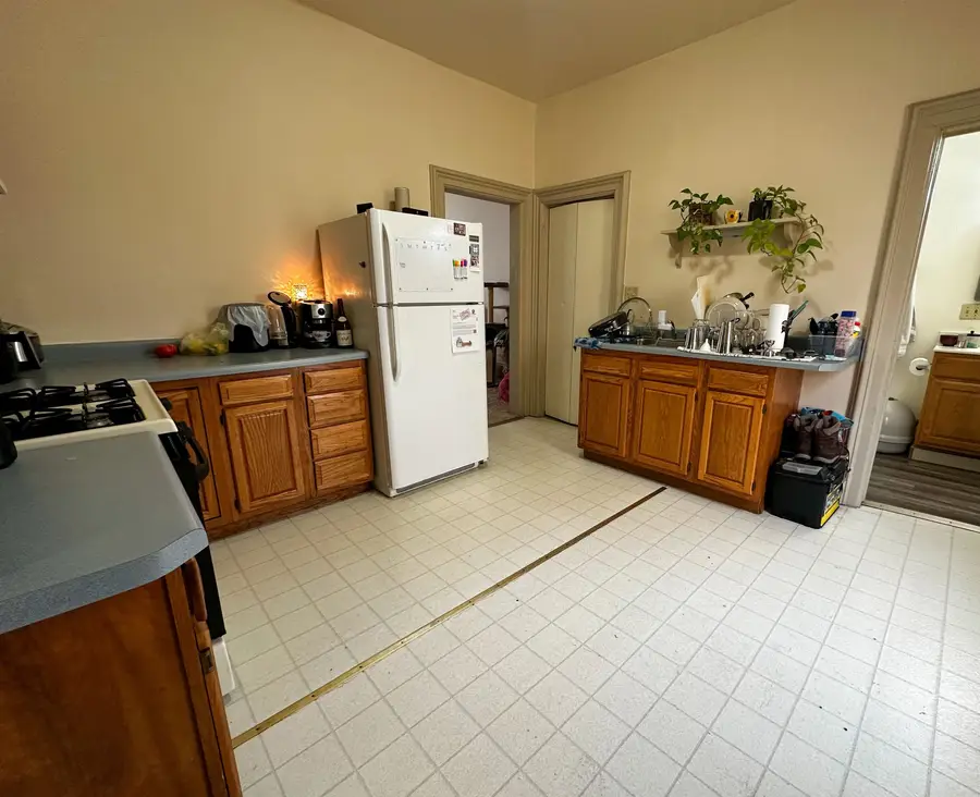 549 Jefferson Street, Oshkosh, WI 54901 - #3