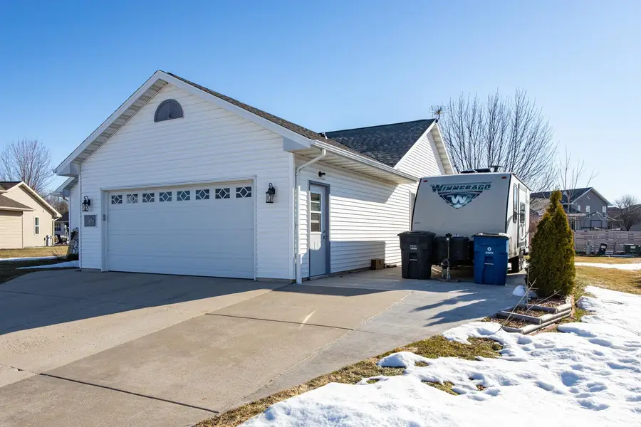286 Goldenrod Drive, Omro, WI 54963 - #2