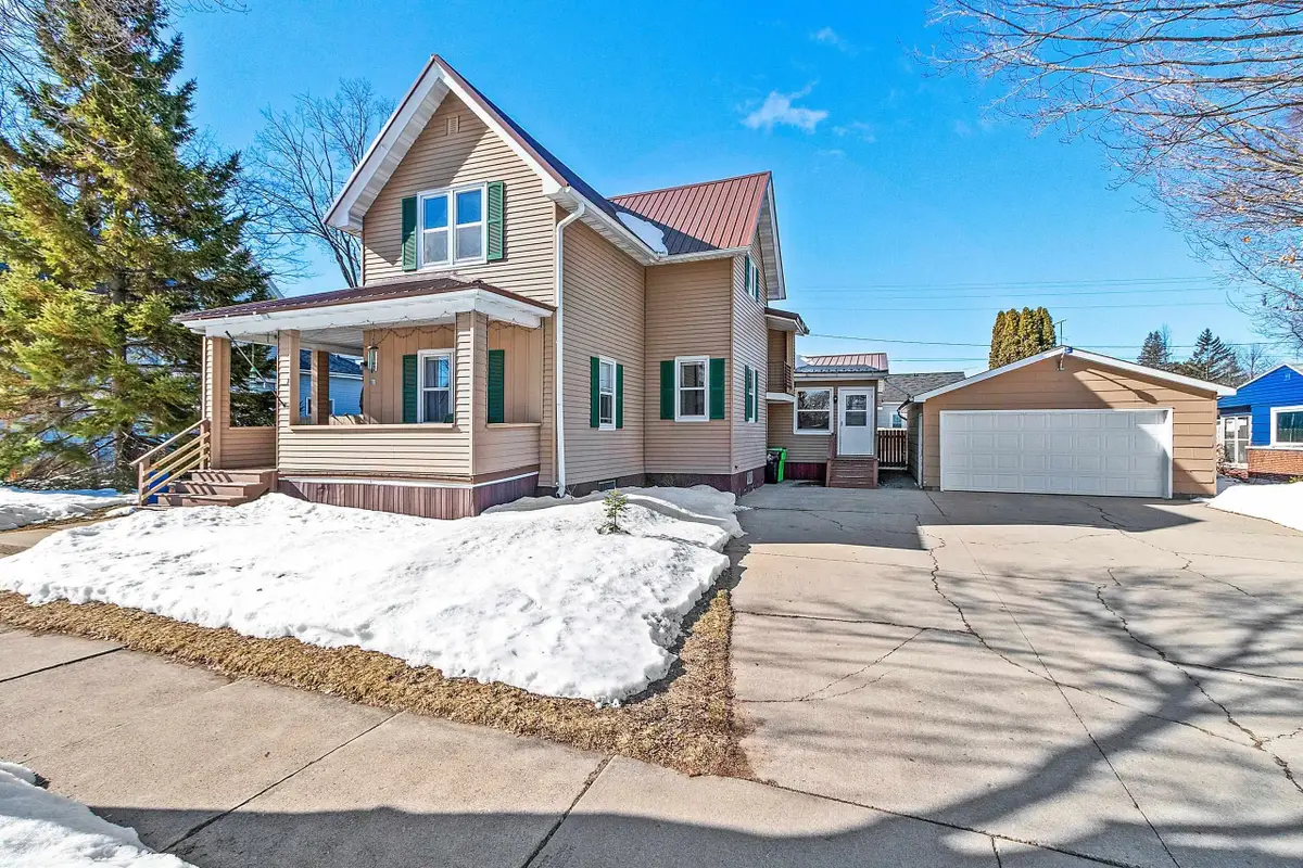 213 N Franklin Street, Oconto Falls, WI 54154 - #1