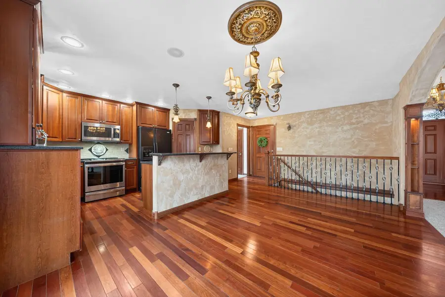 2718 W Independence Court, Appleton, WI 54914 - #2