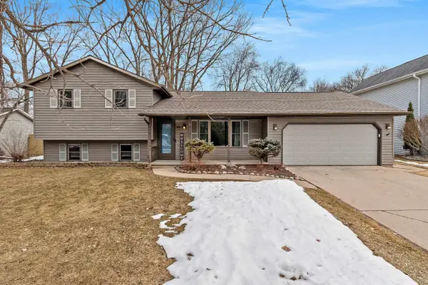 1327 Sandstone Place, GREEN BAY, WI 54313