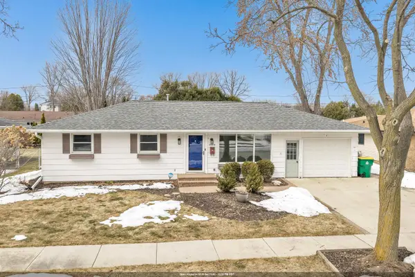 1604 Walls Street, GREEN BAY, WI 54304-3224