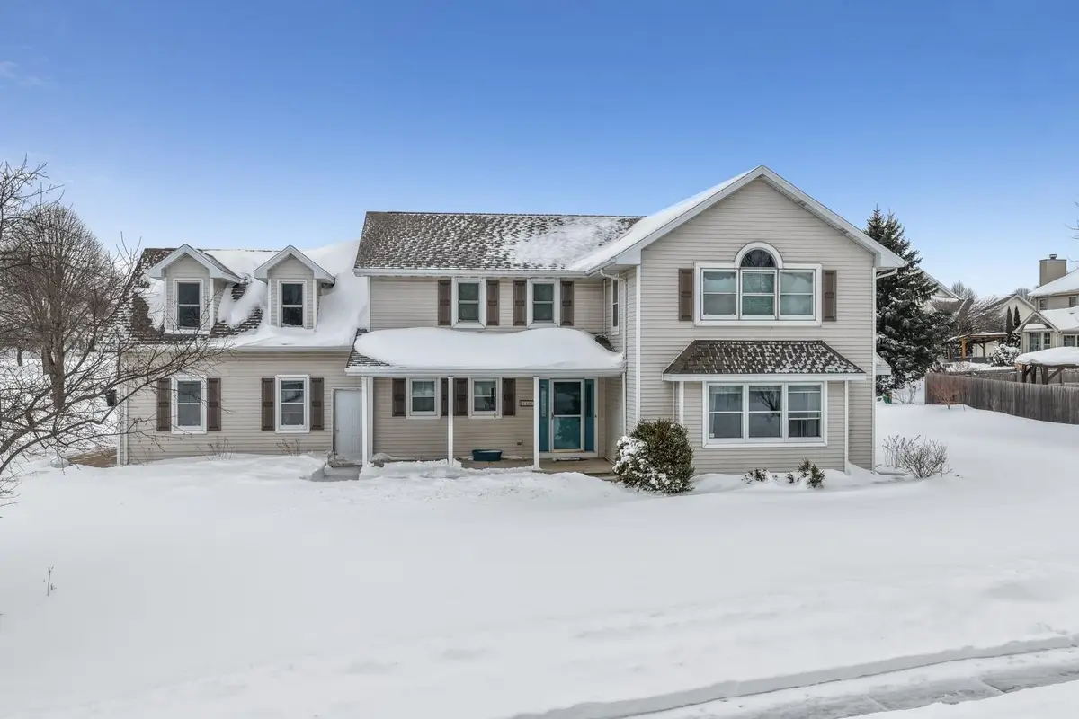 4401 N Haymeadow Avenue, Appleton, WI 54913-6369 - #1