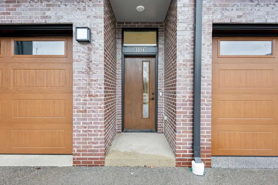 1104 Brookwood Drive #21, Green Bay, WI 54304 - #3