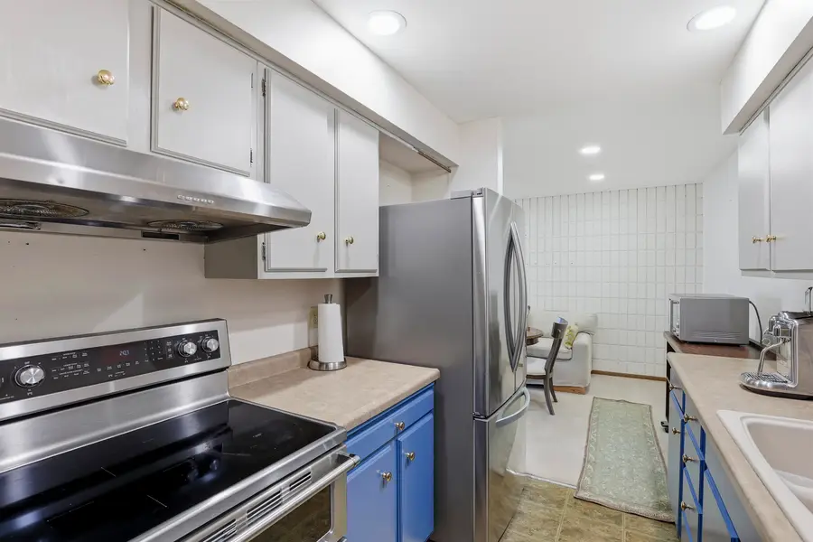 1699 Alcan Drive #212, Menasha, WI 54952 - #3