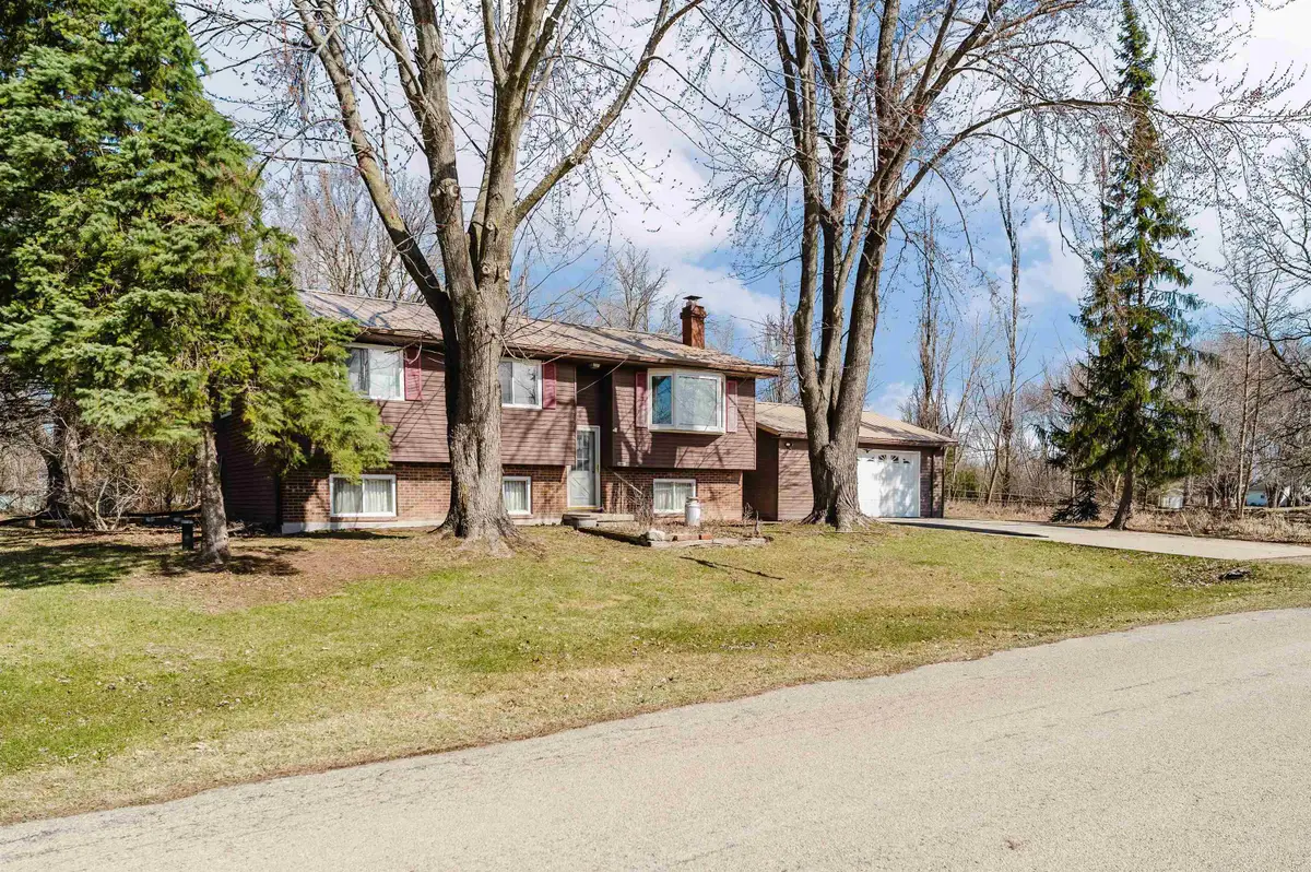 8480 Shirley Court, Winneconne, WI 54986 - #1