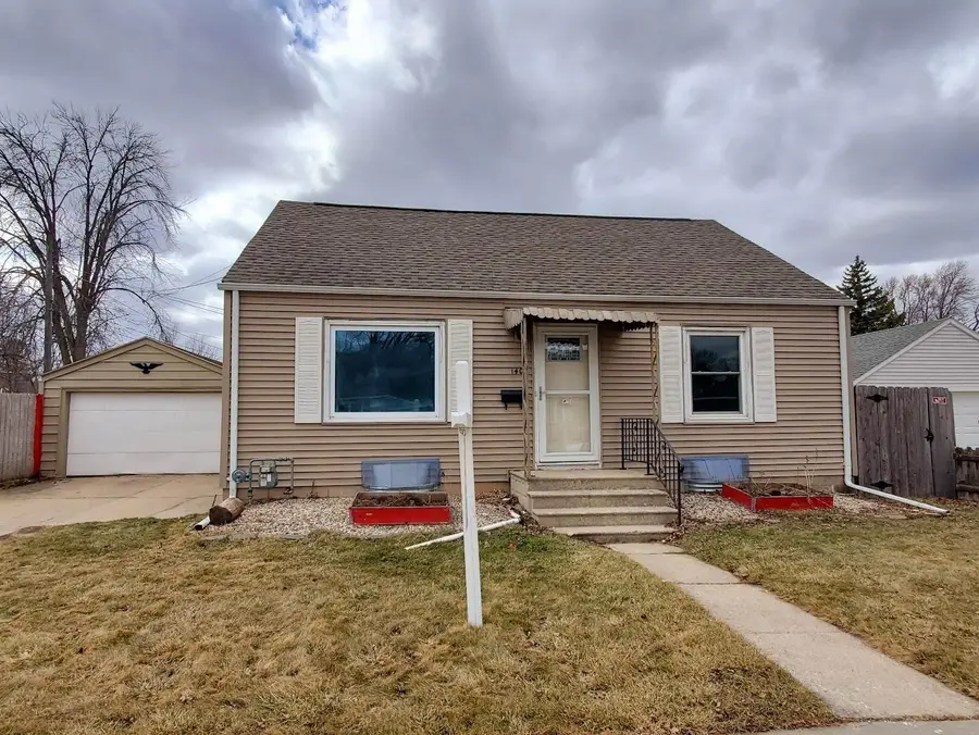 1405 S Walden Avenue, Appleton, WI 54915 - #2