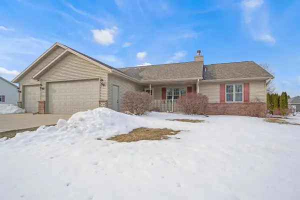 1739 Park Ridge Lane, NORTH FOND DU LAC, WI 54937