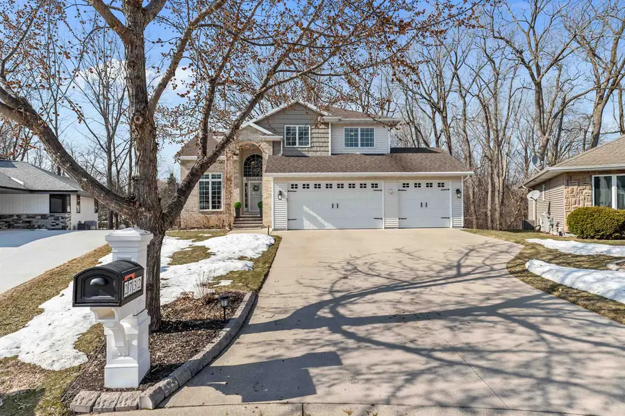 2732 Independence Court, Appleton, WI 54914-6439 - #2