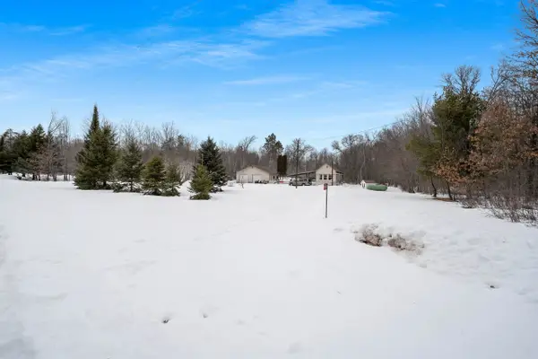 W10548 Newton Lane, ATHELSTANE, WI 54104