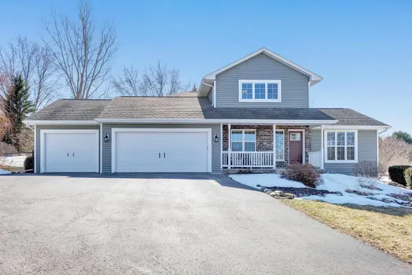 W7297 Wild Turkey Lane, SHIOCTON, WI 54170