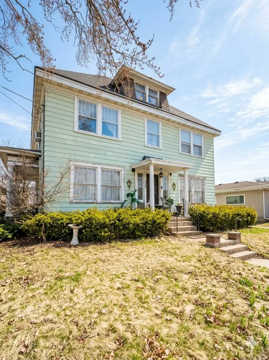 418 Broad Street, Menasha, WI 54952 - #1