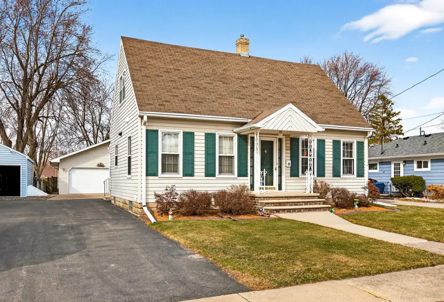 228 Frederick Street, Menasha, WI 54952 - #2